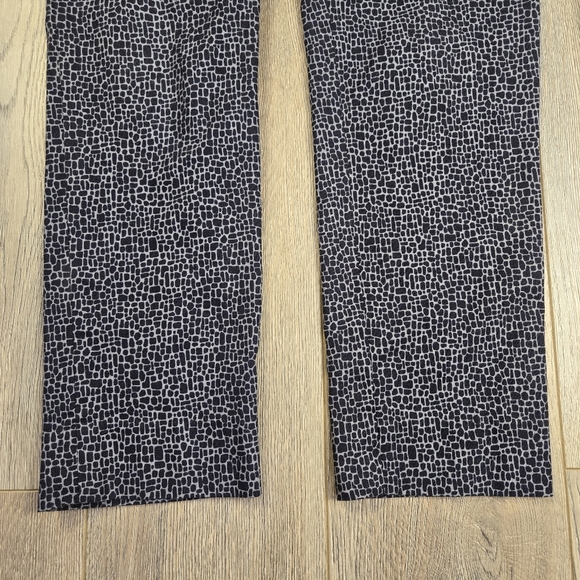 Banana Republic Factory gray patterned Hampton fit cropped trouser pants, size 2 - Picture 2 of 12